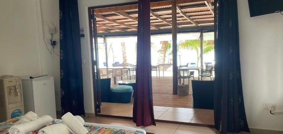 Hyde-Tide Guesthouse لا ديج المظهر الخارجي الصورة